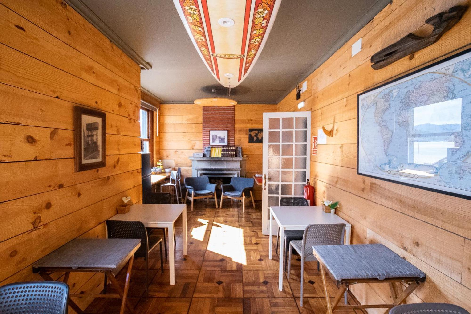 Carving Surf Hostel San Esteban de Pravia المظهر الخارجي الصورة