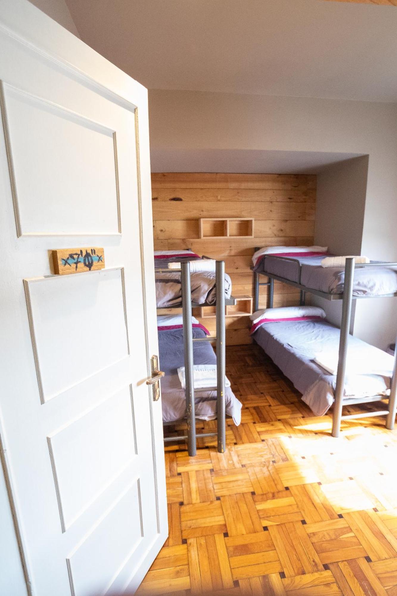 Carving Surf Hostel San Esteban de Pravia المظهر الخارجي الصورة